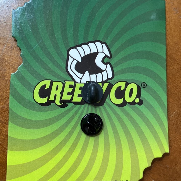 Garbage Pail Kids Enamel Pin and Killer Tomatoes Pin - Picture 4 of 4